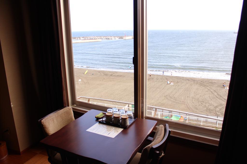 Hotel Shiosai Фуджисава Стая снимка