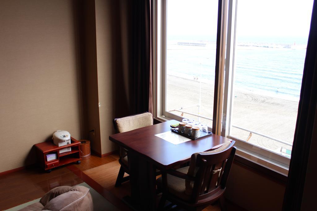 Hotel Shiosai Фуджисава Екстериор снимка